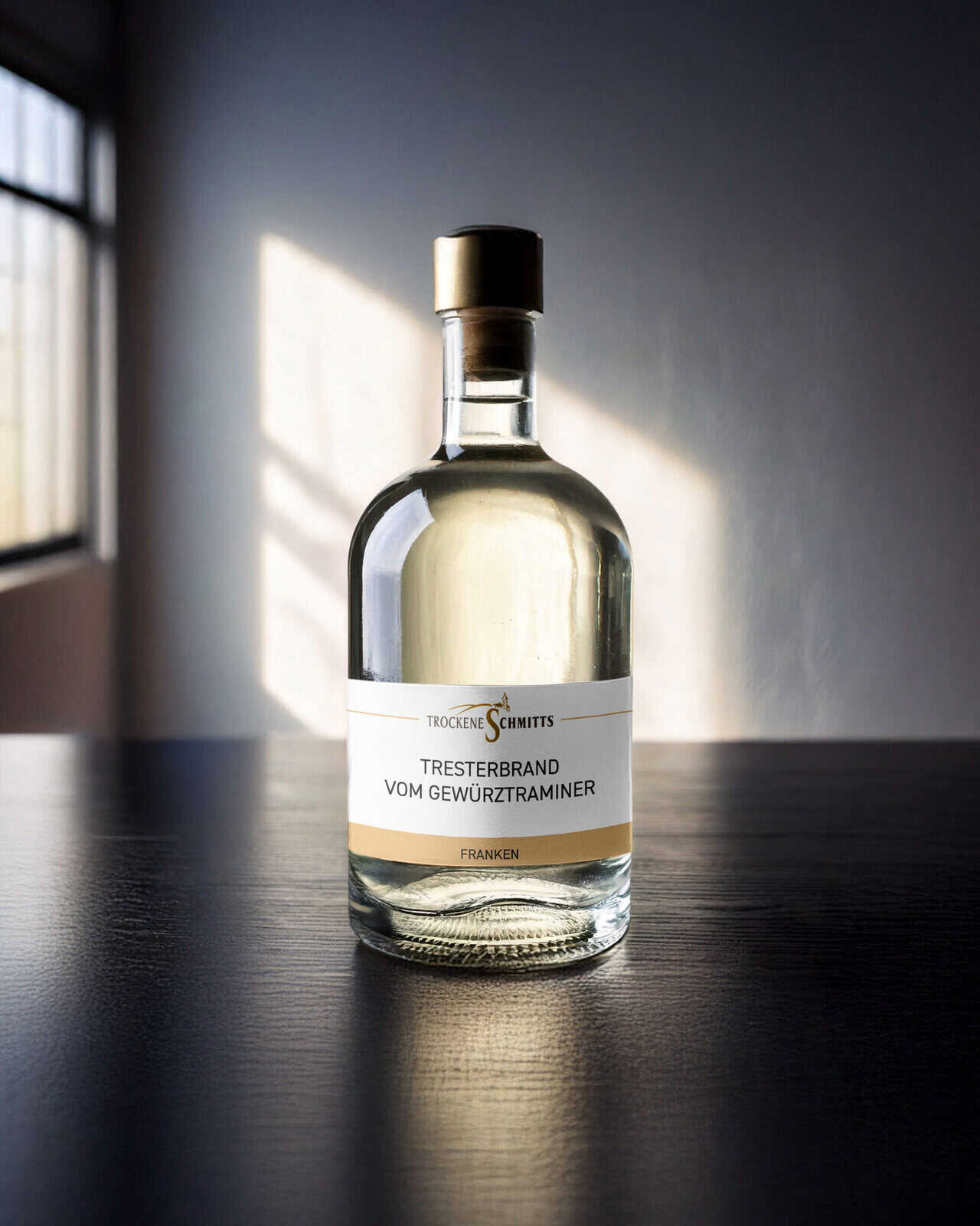 Edelbrand Fraenkischer Tresterbrand Gewuerztraminer scaled uai